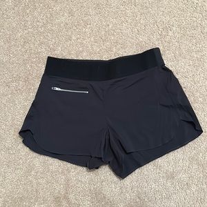 Athleta Shorts Black Sz 4